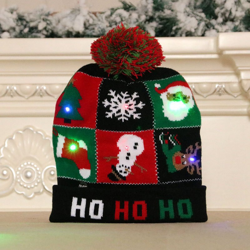 🎁2022 EARLY CHRISTMAS SALE - CHRISTMAS LED LIGHT KNITTED BEANIES